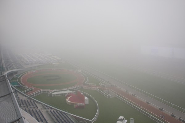 濃霧の画像