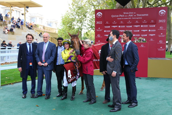 3R Prix Du Royallieu ロワイヤリュー賞(芝2800m G1)の画像